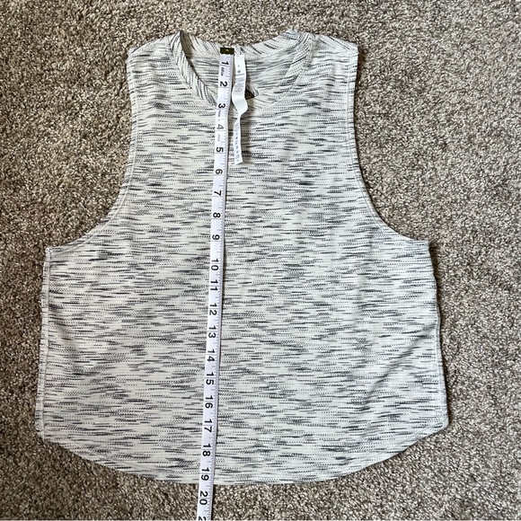 Lululemon Tank Top - Picture 7 of 7